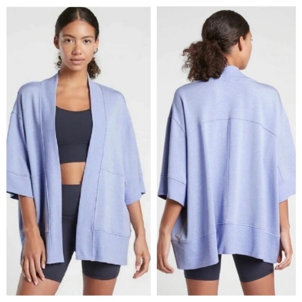 Athleta Lotus Wrap in Blue - Small/Medium - Super Soft!